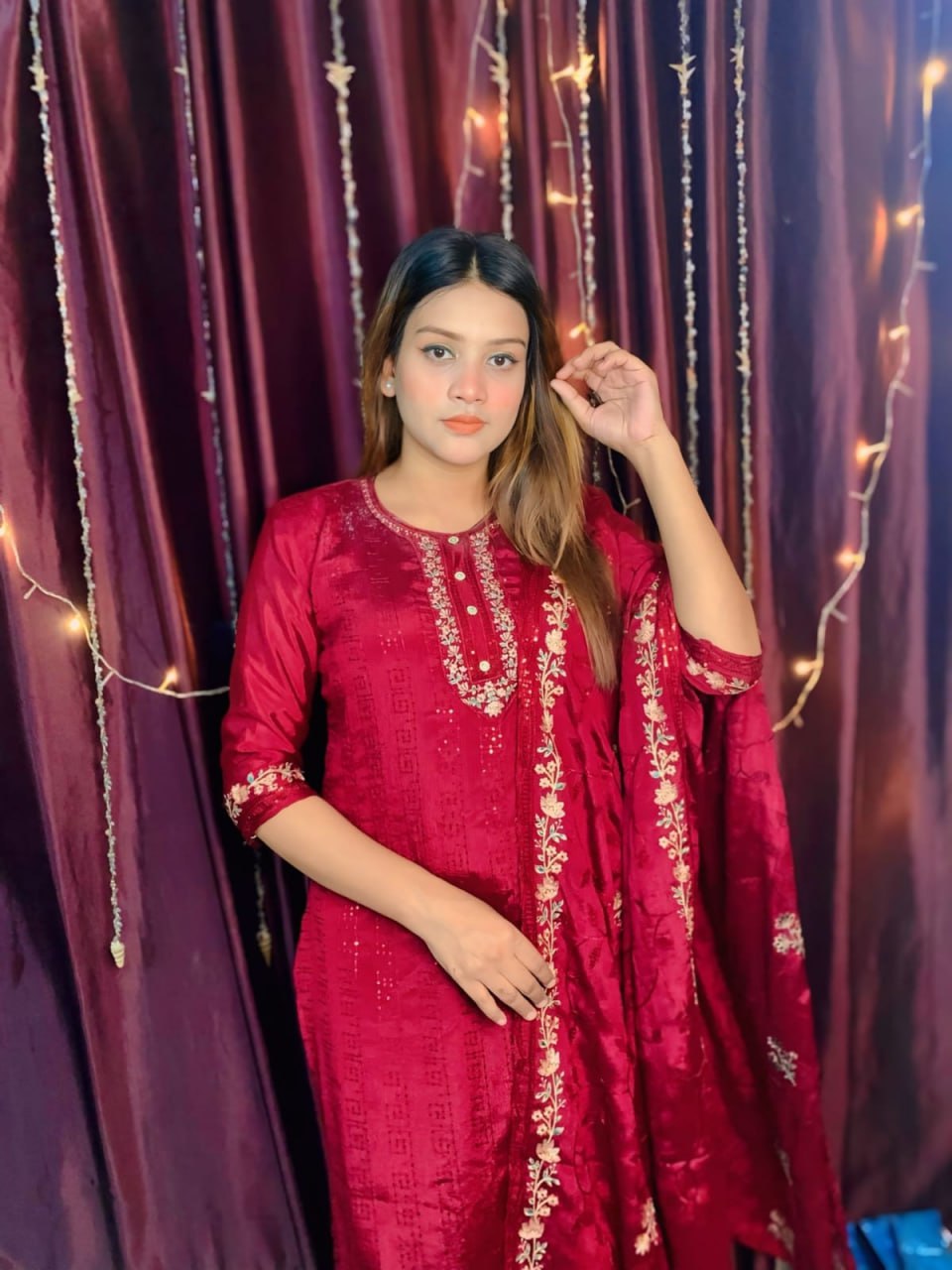 Eid Special! Pakistani Crept Chinon Three Piece - Image 4