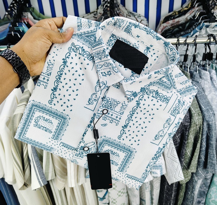 Luxury Popcorn Half Sleeve Print Shirt - Image 2