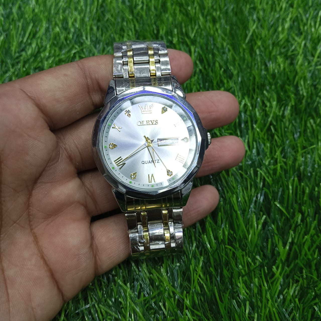 OLEVS 9931G New Exclusive Design Quartz Watch for Men - Image 8
