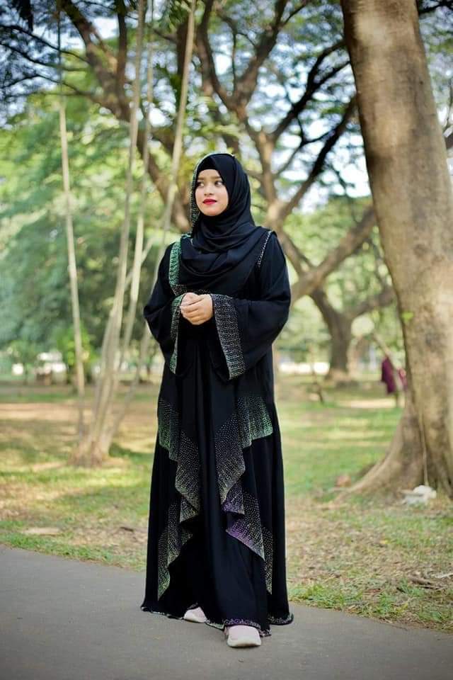 Premium Stone Borka with Hijab - Image 4